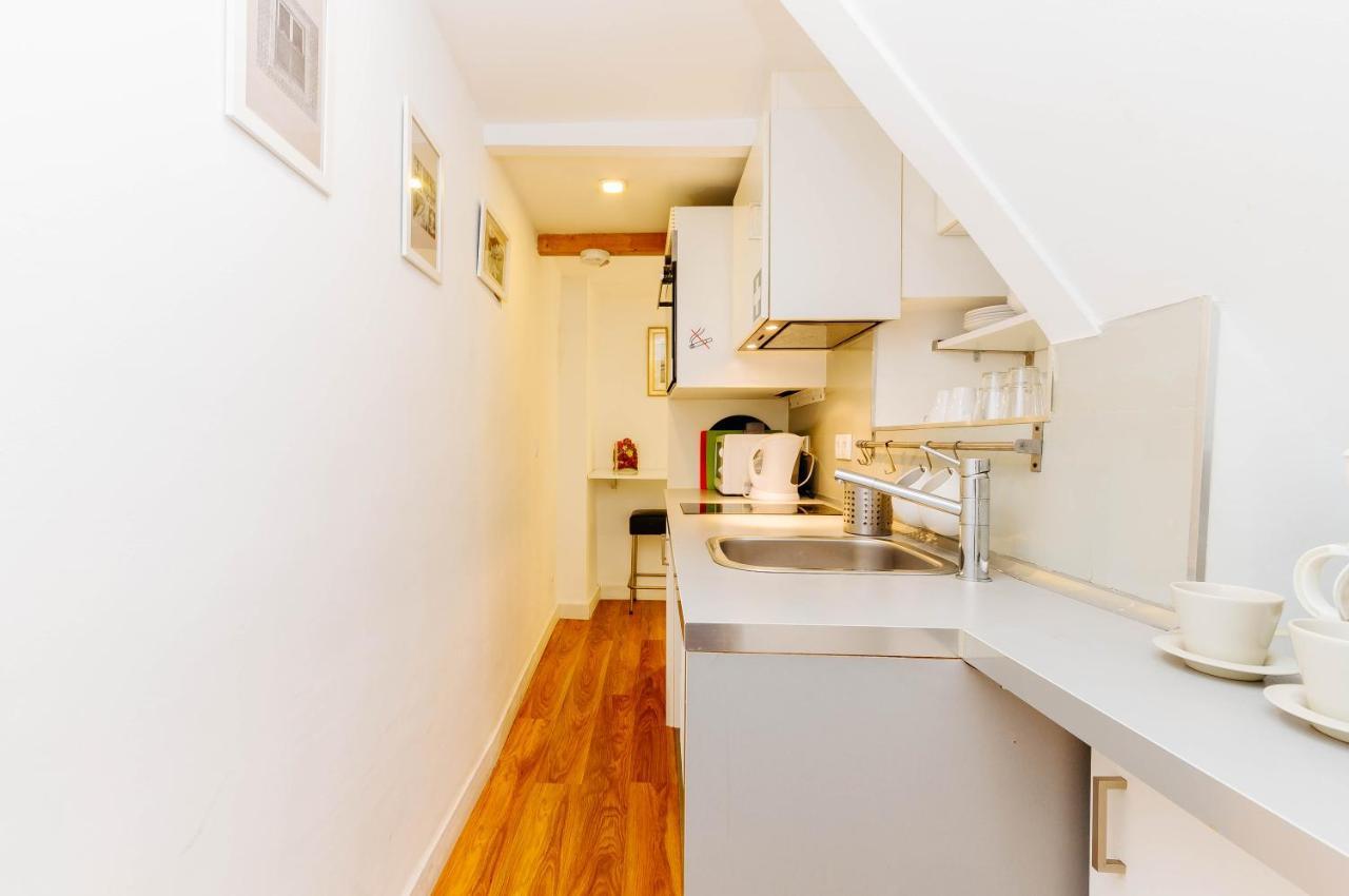 Rent4Rest Bairro Alto Charming 1Bd Apartment Lisboa Exteriér fotografie