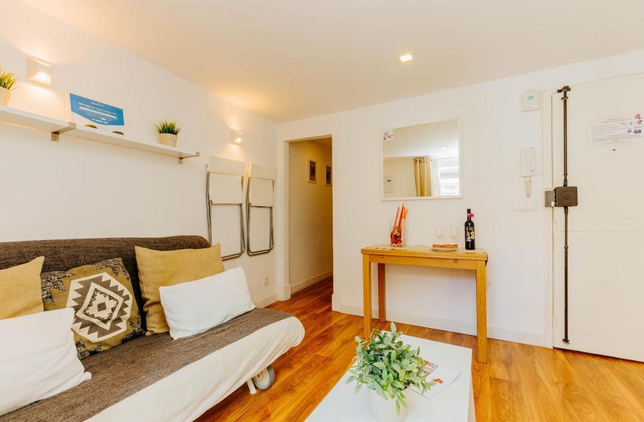 Rent4Rest Bairro Alto Charming 1Bd Apartment Lisboa Exteriér fotografie