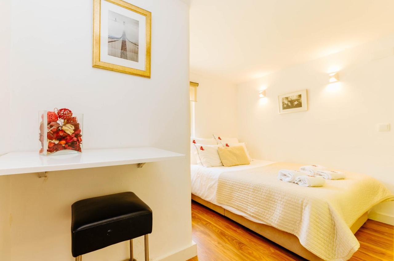 Rent4Rest Bairro Alto Charming 1Bd Apartment Lisboa Exteriér fotografie